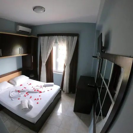 Hotel Anxhelo 4*